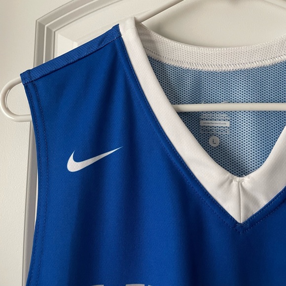 Memphis Basketball Jersey #4 - Picture 5 of 6